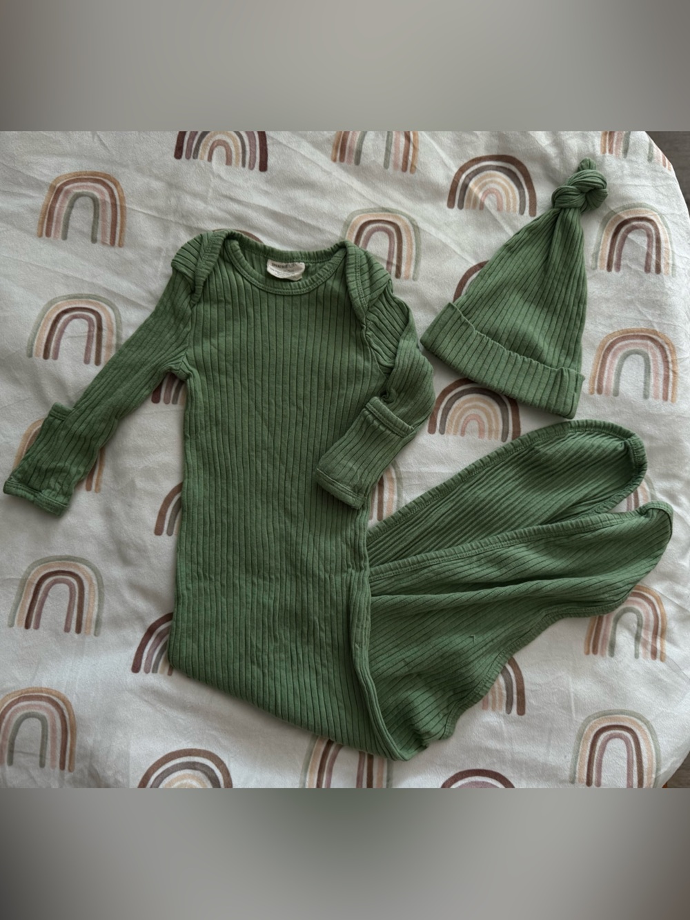 Cozy Ribbed Olive Green Baby One-Piece with Matching Knot Hat